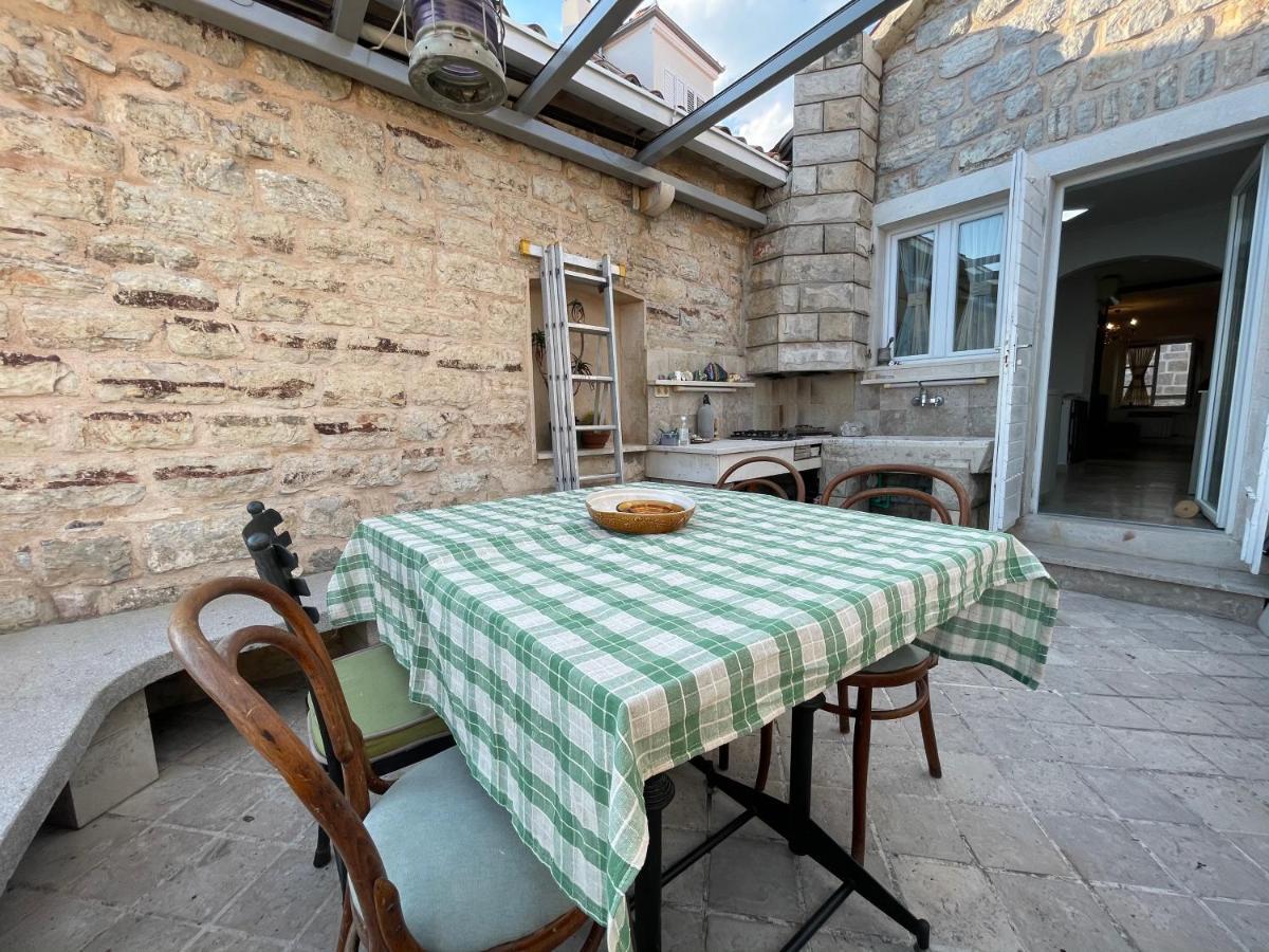 Budva Old Town Beach House Villa Buitenkant foto